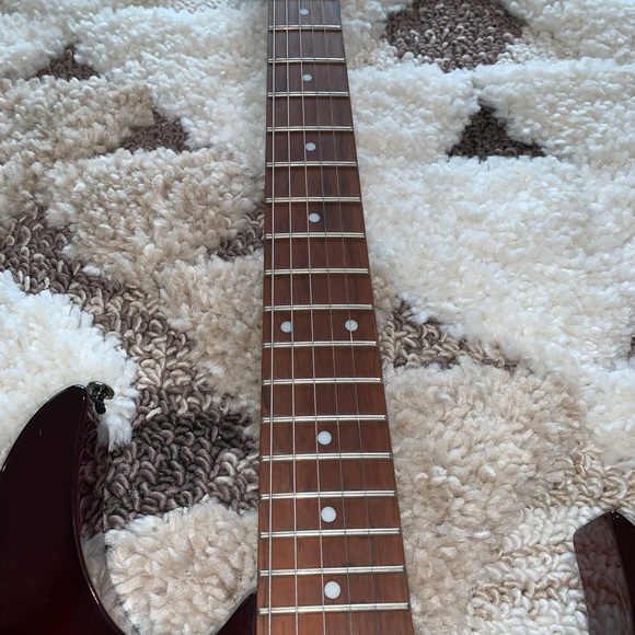 Ibanez 6 string electric guitar - Picture 3 of 7